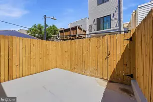 2625 Manton St, Philadelphia, PA 19146 - Photo 25