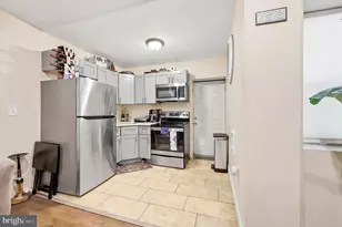 2525 W Sterner St, Philadelphia, PA 19132 - Photo 9