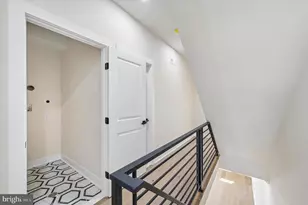 636 N Shedwick St, Philadelphia, PA 19104 - Photo 17