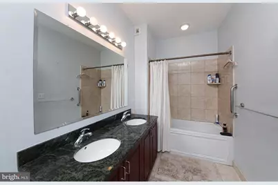 901 N Penn Street N #F1807, Philadelphia, PA 19123 - Photo 11