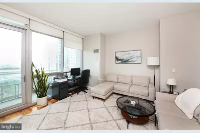 901 N Penn Street N #F1807, Philadelphia, PA 19123 - Photo 5