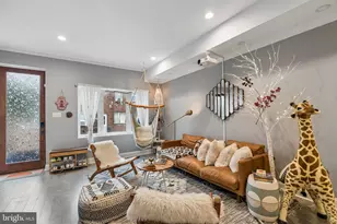 1027 Cross St, Philadelphia, PA 19147 - Photo 1