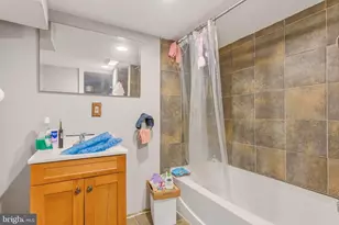 1834 W Diamond St, Philadelphia, PA 19121 - Photo 21