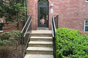 4000 Gypsy Ln, Philadelphia, PA 19129 - Photo 5