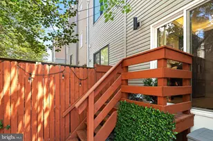 1522 S Colorado St, Philadelphia, PA 19146 - Photo 29