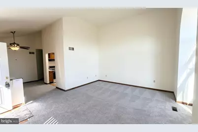 402 Solly Avenue, Philadelphia, PA 19111 - Photo 5