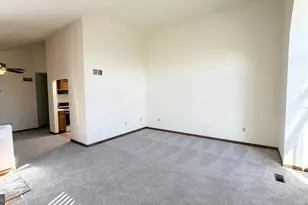 402 Solly Ave, Philadelphia, PA 19111 - Photo 5