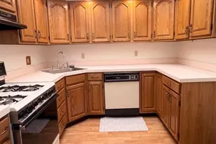 402 Solly Ave, Philadelphia, PA 19111 - Photo 7