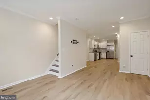 2110 Watkins St, Philadelphia, PA 19145 - Photo 3