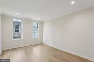 2110 Watkins St, Philadelphia, PA 19145 - Photo 9