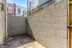 2110 Watkins St, Philadelphia, PA 19145 - Photo 15
