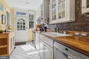316 Wellesley Rd, Philadelphia, PA 19119 - Photo 11