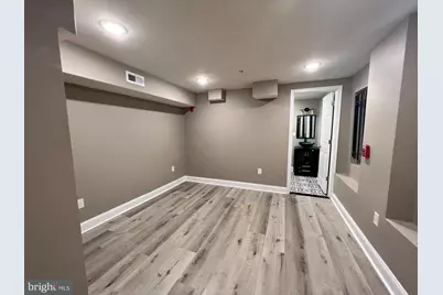 1429 W Diamond Street #1R, Philadelphia, PA 19121 - Photo 15