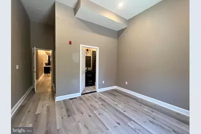 1429 W Diamond Street #1R, Philadelphia, PA 19121 - Photo 9