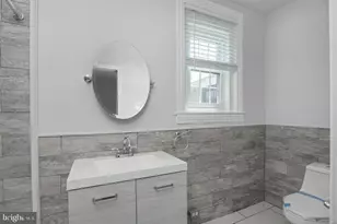 819 S 2nd St, Philadelphia, PA 19147 - Photo 11