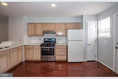 1216 Ogden Street, Philadelphia, PA 19123 - Photo 11