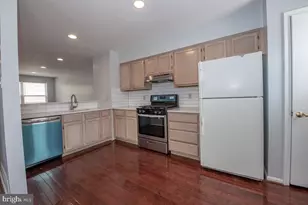 1216 Ogden St, Philadelphia, PA 19123 - Photo 9