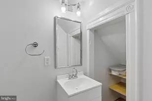 5217 Greenway Ave, Philadelphia, PA 19143 - Photo 13