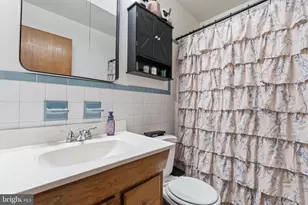 3804 Fairdale Rd, Philadelphia, PA 19154 - Photo 19