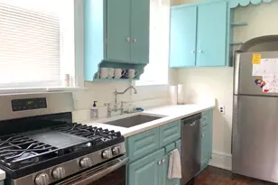 815 S 49th St, Philadelphia, PA 19143 - Photo 33