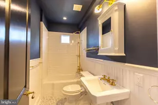 815 S 49th St, Philadelphia, PA 19143 - Photo 81
