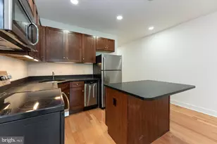 2118 Spruce St, Philadelphia, PA 19103 - Photo 3