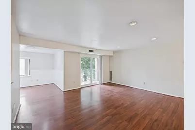 3204 Delaire Landing Road #3204, Philadelphia, PA 19114 - Photo 3