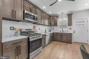 2551 Salmon St, Philadelphia, PA 19125 - Photo 13