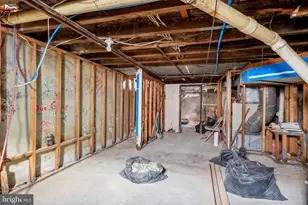 2911 N Howard St, Philadelphia, PA 19133 - Photo 9