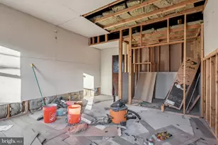 2911 N Howard St, Philadelphia, PA 19133 - Photo 3