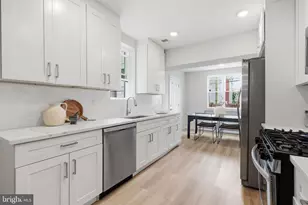 2715 Reed St, Philadelphia, PA 19146 - Photo 11