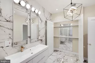 1534 Pine St, Philadelphia, PA 19103 - Photo 15