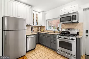 738 S Mildred St, Philadelphia, PA 19147 - Photo 3