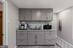6023 N 13th St, Philadelphia, PA 19141 - Photo 23