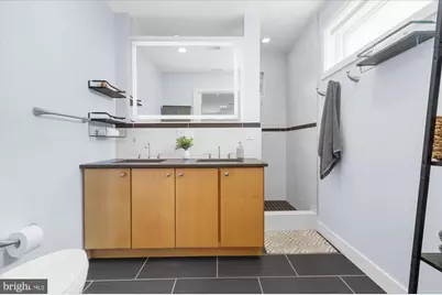 715 S Bancroft Street, Philadelphia, PA 19146 - Photo 11