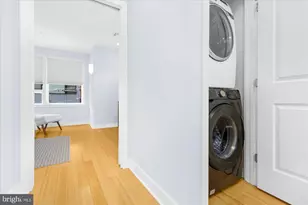 715 S Bancroft St, Philadelphia, PA 19146 - Photo 13
