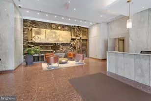 201 N 8th St, Philadelphia, PA 19106 - Photo 21