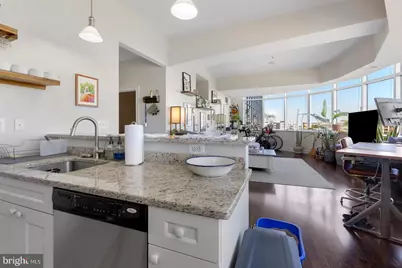 201 N 8th Street #515, Philadelphia, PA 19106 - Photo 5