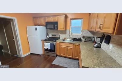 5803 Cedar Avenue, Philadelphia, PA 19143 - Photo 5