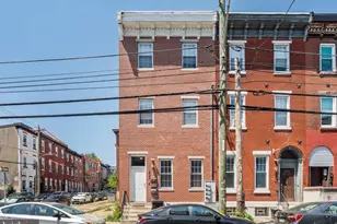 802 N 16th St, Philadelphia, PA 19130 - Photo 1