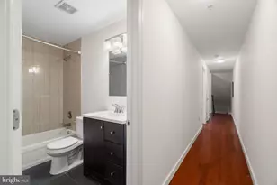 802 N 16th St, Philadelphia, PA 19130 - Photo 13