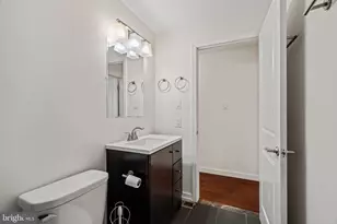 802 N 16th St, Philadelphia, PA 19130 - Photo 15