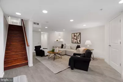 802 N 16th Street, Philadelphia, PA 19130 - Photo 19