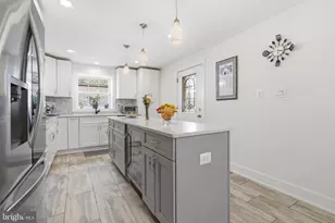 1326 S 10th St, Philadelphia, PA 19147 - Photo 13