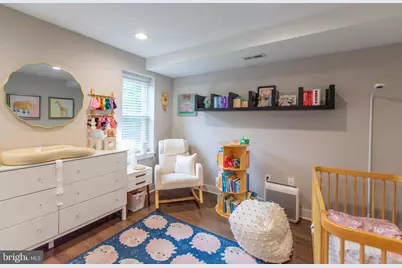 911 S 20th Street, Philadelphia, PA 19146 - Photo 27
