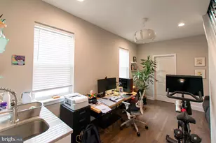 911 S 20th St, Philadelphia, PA 19146 - Photo 29