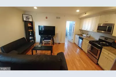 1904 W Girard Avenue #2F, Philadelphia, PA 19130 - Photo 3