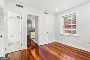 238 S 8th St, Philadelphia, PA 19107 - Photo 13