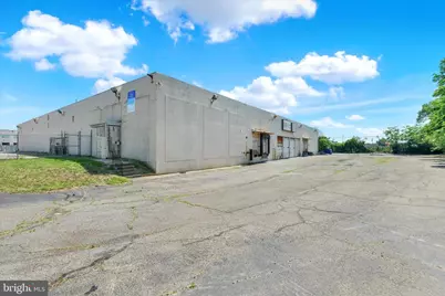 6900 Lindbergh Blvd, Philadelphia, PA 19142 - Photo 7