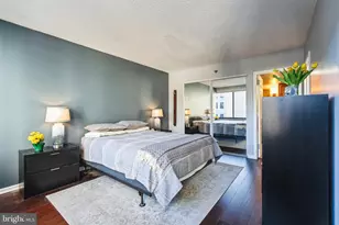 2001 Hamilton St, Philadelphia, PA 19130 - Photo 21